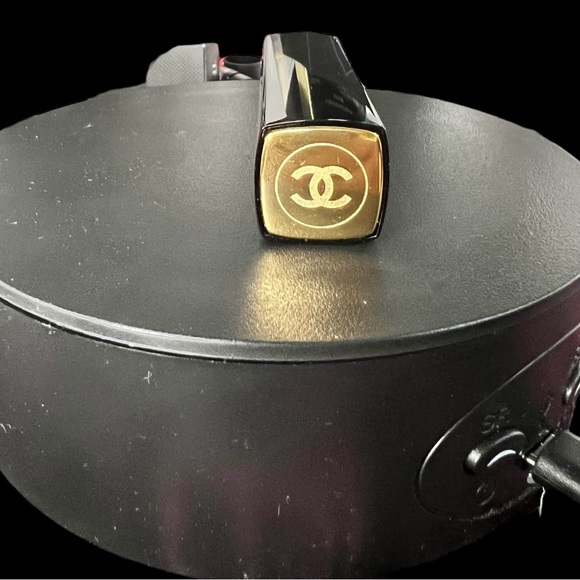 NEW Chanel Rouge Allure  Luminous Intense Lip Color - 199 INATTENDU 0.12 OZ. - Picture 5 of 10